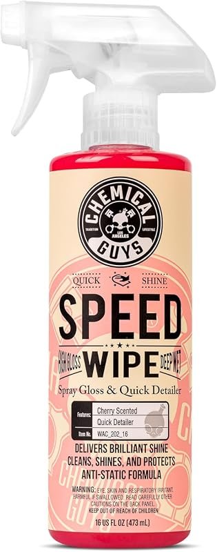 Chemical Guys Speed Wipe Quick Detailer Spray provides high gloss shin